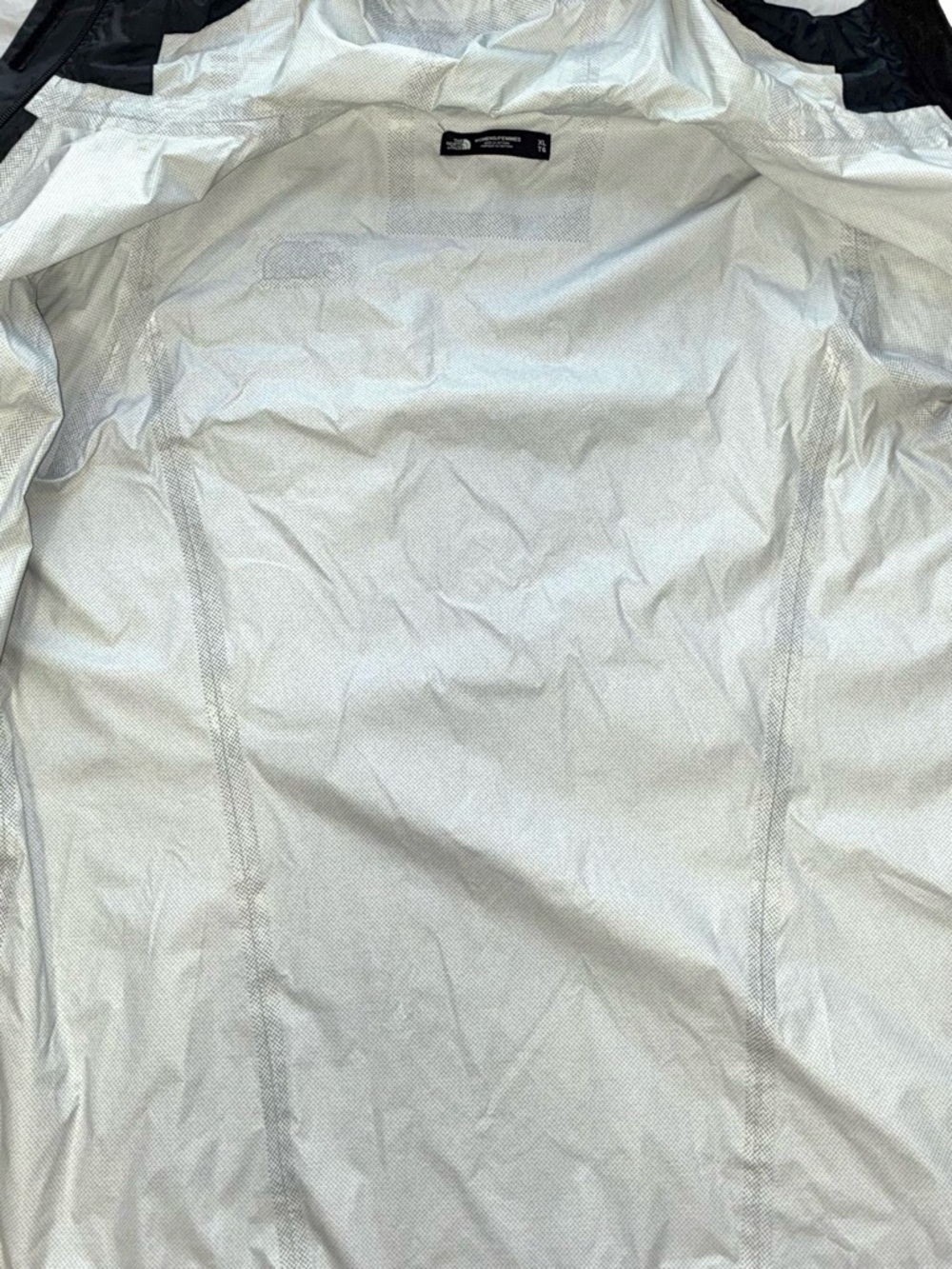 The North Face Venture 2 Women’s Waterproof Dryvent Black Jacket Size XL - Picture 5 of 9